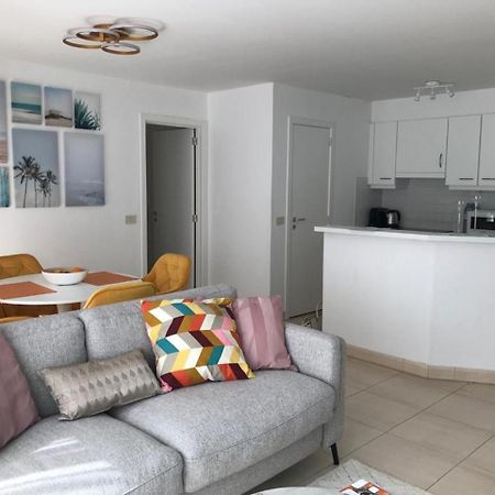Urbanstay Suites - Beachfront Apartment In Knokke Bagian luar foto